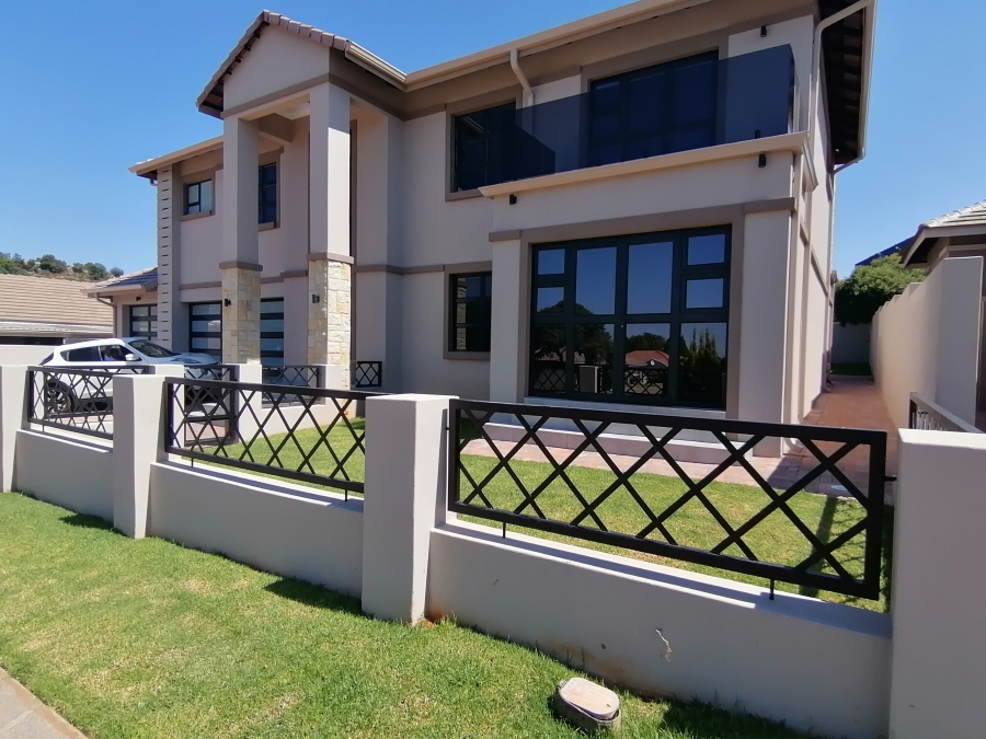 3 Bedroom Property for Sale in Wilkoppies North West